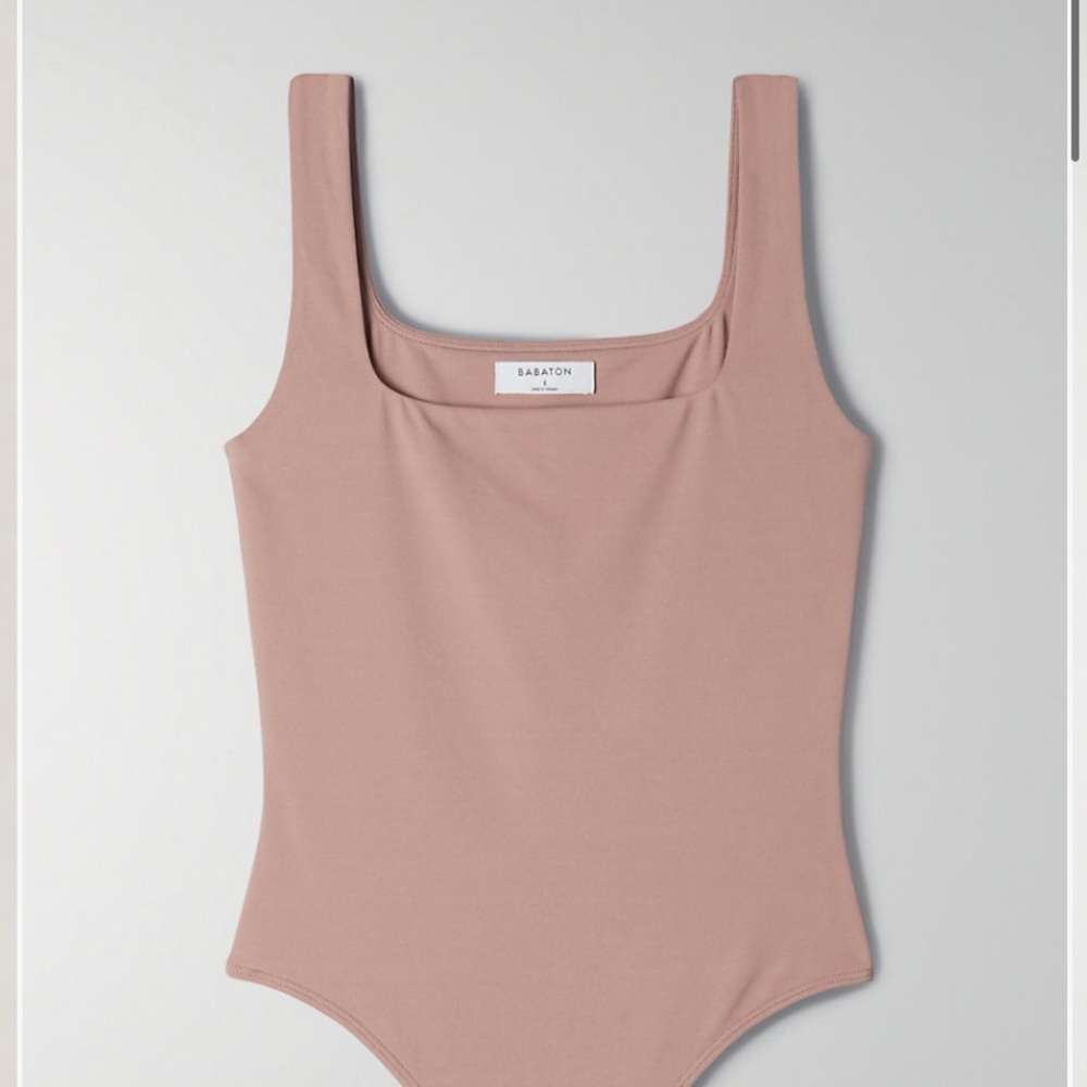 Aritzia Contour Bodysuit (Size small)